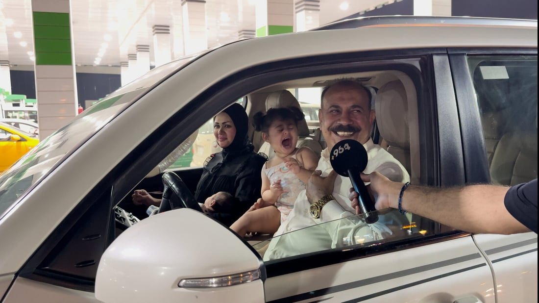 العراقيون ينامون في سياراتهم هذه الليلة.. اسمعوا شهادات أهل البصرة