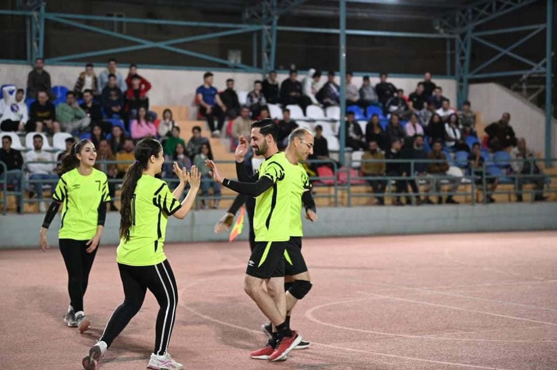 فريق مختلط من نساء ورجال “آل بربر” يحصد كأس عشائر بغديدا للطائرة (فيديو)