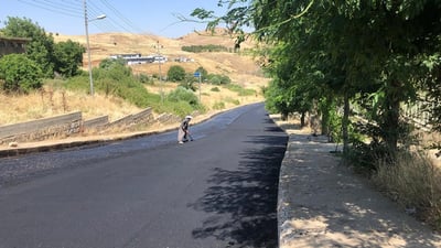 شەقامە سەرەکییەکانى پێنجوێن و ناڵپارێز قیر دەکرێن