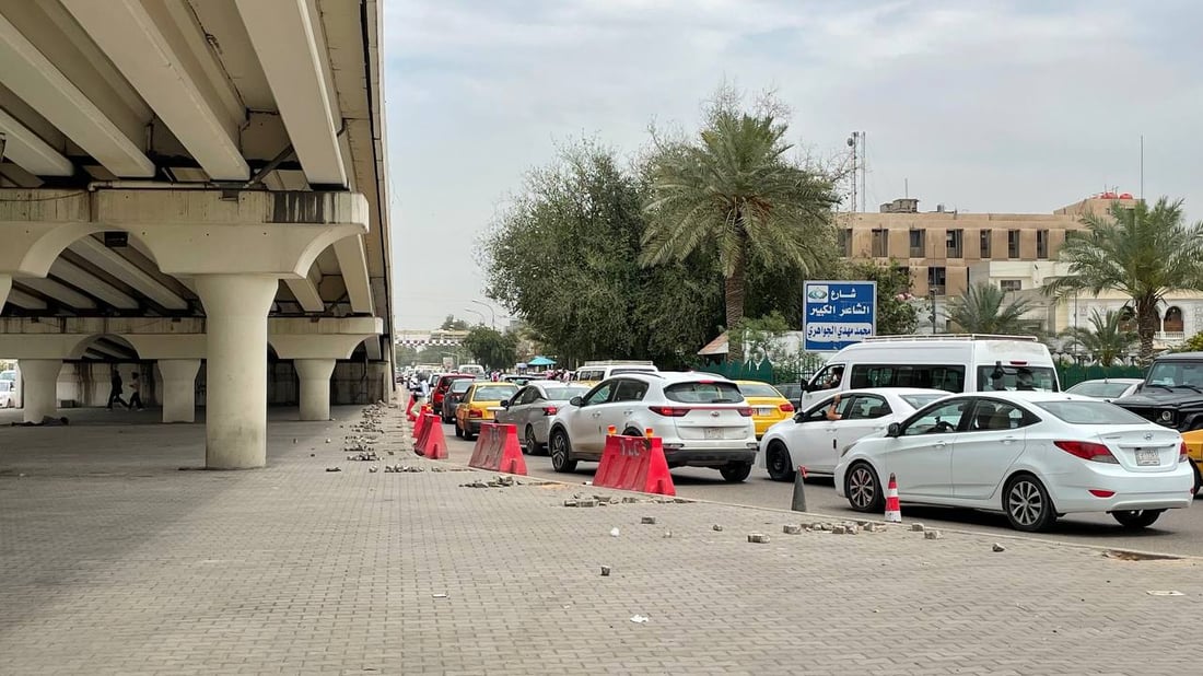 طريق القادمين من البياع والدورة والقادسية إلى اليرموك مغلق في ساحة قحطان (صور)