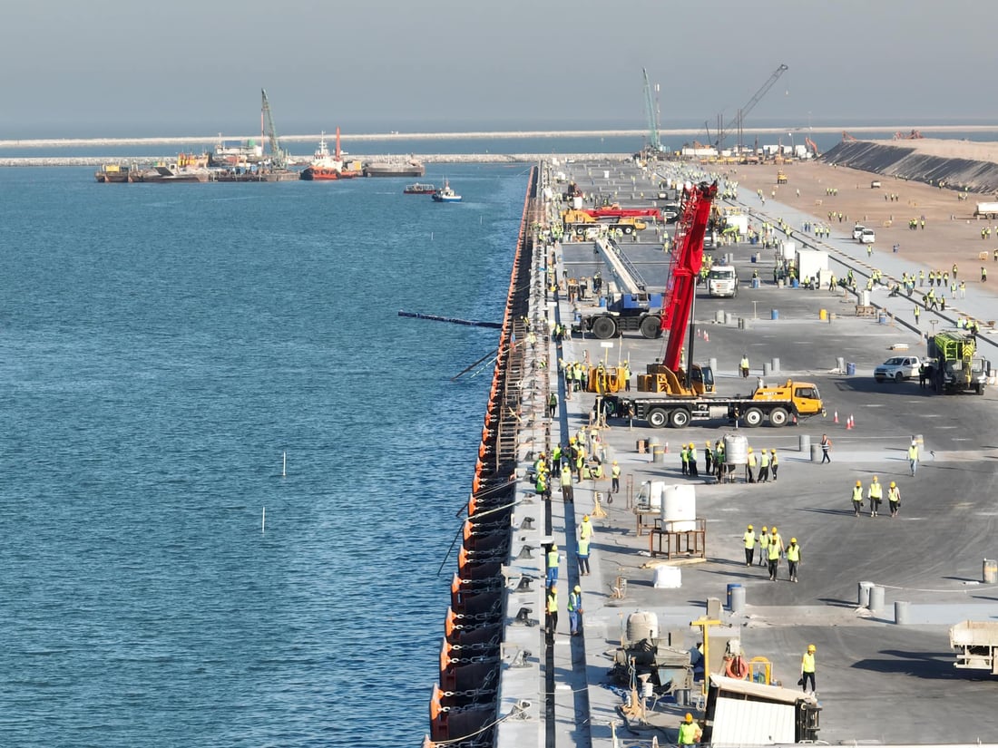 هەر پێنج ناوچەی کۆنتێنەرەکان لە بەندەری فاو تەواو کران