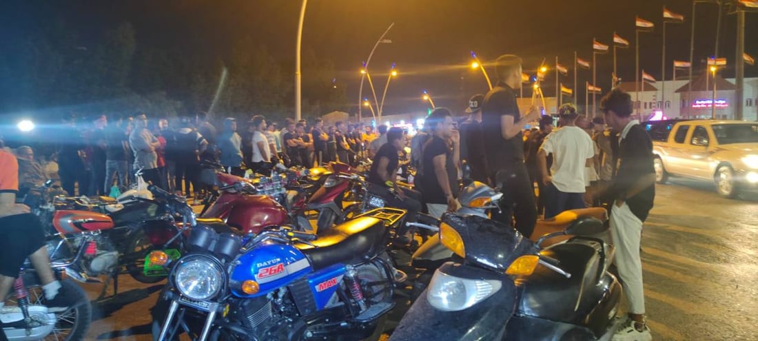 مالكو الدراجات ينزلون الى شوارع الكوت: إجراءات التسجيل أنهكتنا