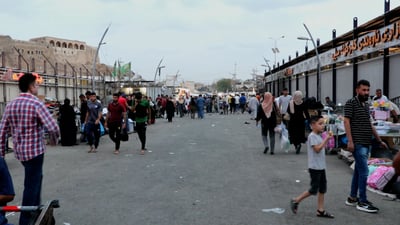 “أعيدونا وعاقبونا إذا تجاوزنا”.. فيديو من رأس الجسر في كركوك بعد إزالة البسطات