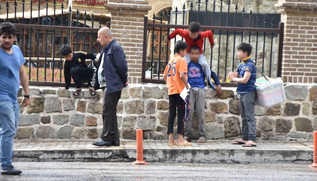 با سبەی باسی مەترسی دەرۆزەکردنی منداڵان بکرێت