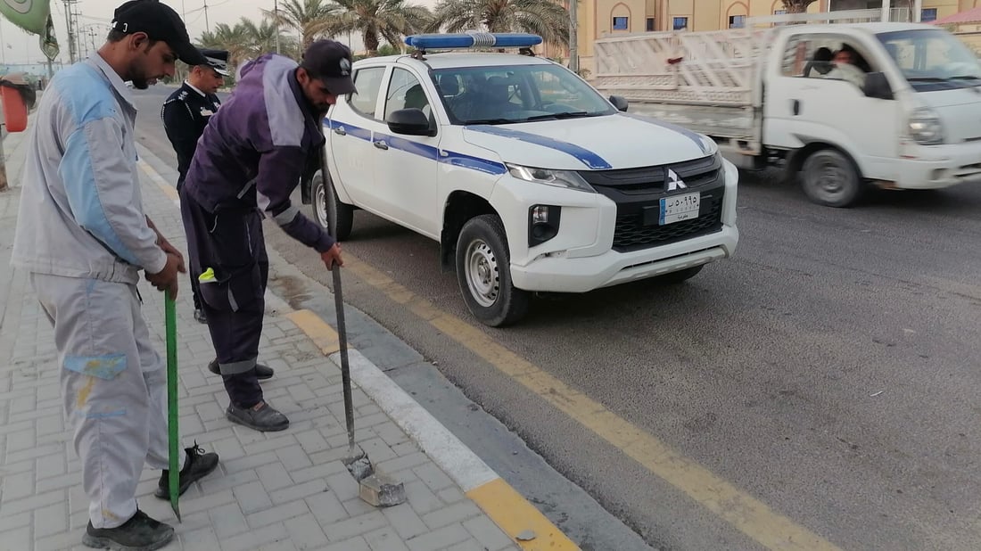 صور: النقال ممنوع بين الكويت والبصرة.. علامات مرورية جديدة في سفوان