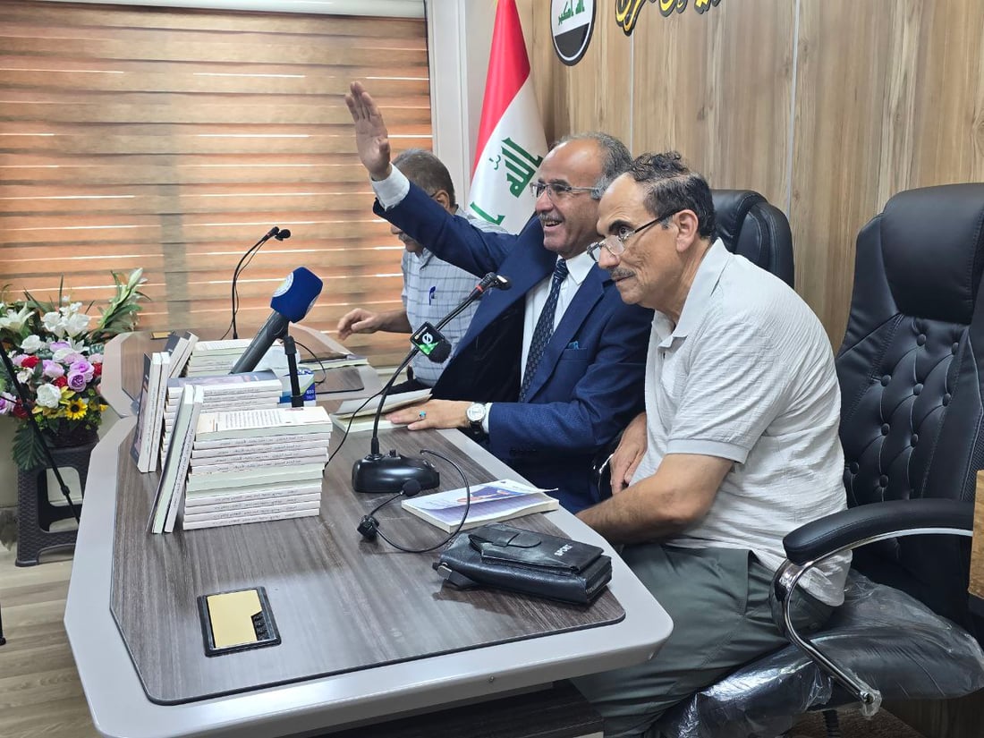 شاعر موصلي فقد عائلته في فاجعة العبارة يصدر ديواناً شعرياً بحضور وزير الثقافة