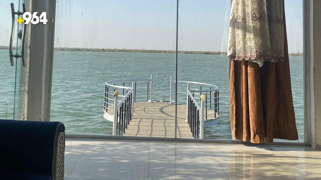 شاليهات على شط العرب شامل خدمة الغزلان والطواويس بنصف مليون.. صور من أبي الخصيب
