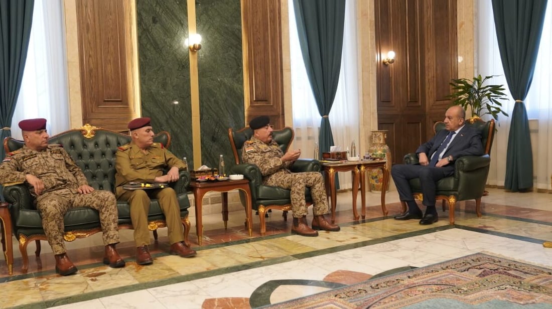 وزير الدفاع يشدد على محاسبة المقصرين في حادثة “ضربة شمس”