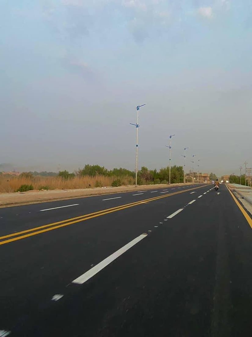 وداعاً لاختناقات الظهيرة.. أهالي الكوت سيدشنون كورنيش تموز الأنيق والسريع (صور)