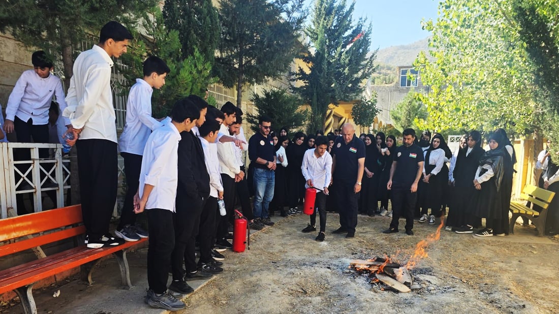 زیاتر له‌ 6000 قوتابی و مامۆستا فێری ته‌كنیكه‌كانى ئاگر كوژاندنه‌وه‌ كراون