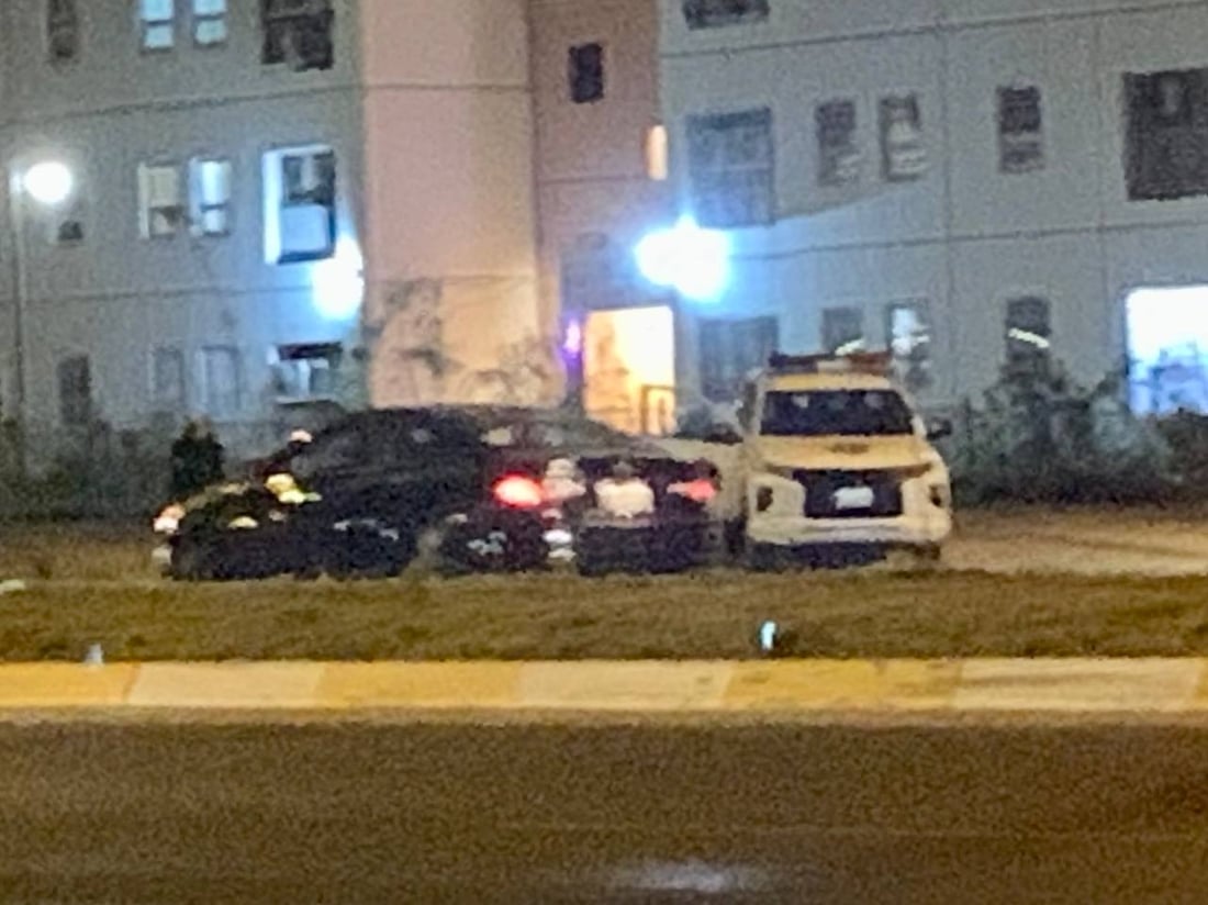صور: هواية “التفحيط” ترعب سكان بسماية.. دوريات وحواجز لضبط “المجانين”