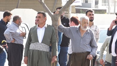 ژمارەیەک لە خاوەن غەسالەکانی چەو و لم لەبەردەم دادگای رانیە گردبوونەوە