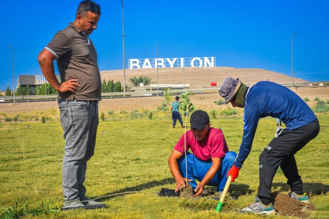 صور مبهرة من تشجير مقتربات مجسر الجمجمة في الحلة