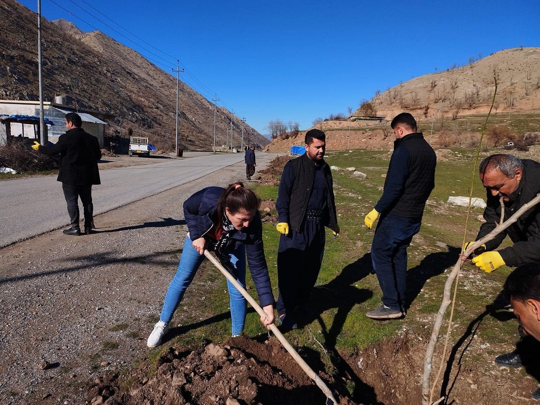 رێگا سه‌ره‌كییه‌كه‌ى بنارى قه‌ندیل نه‌مام رێژ ده‌كرێت