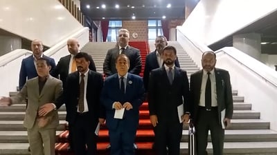 البرلمان ينتظر الزيدي الثامنة ليلاً: تعال مع وزيرك ومحافظ البنك المركزي