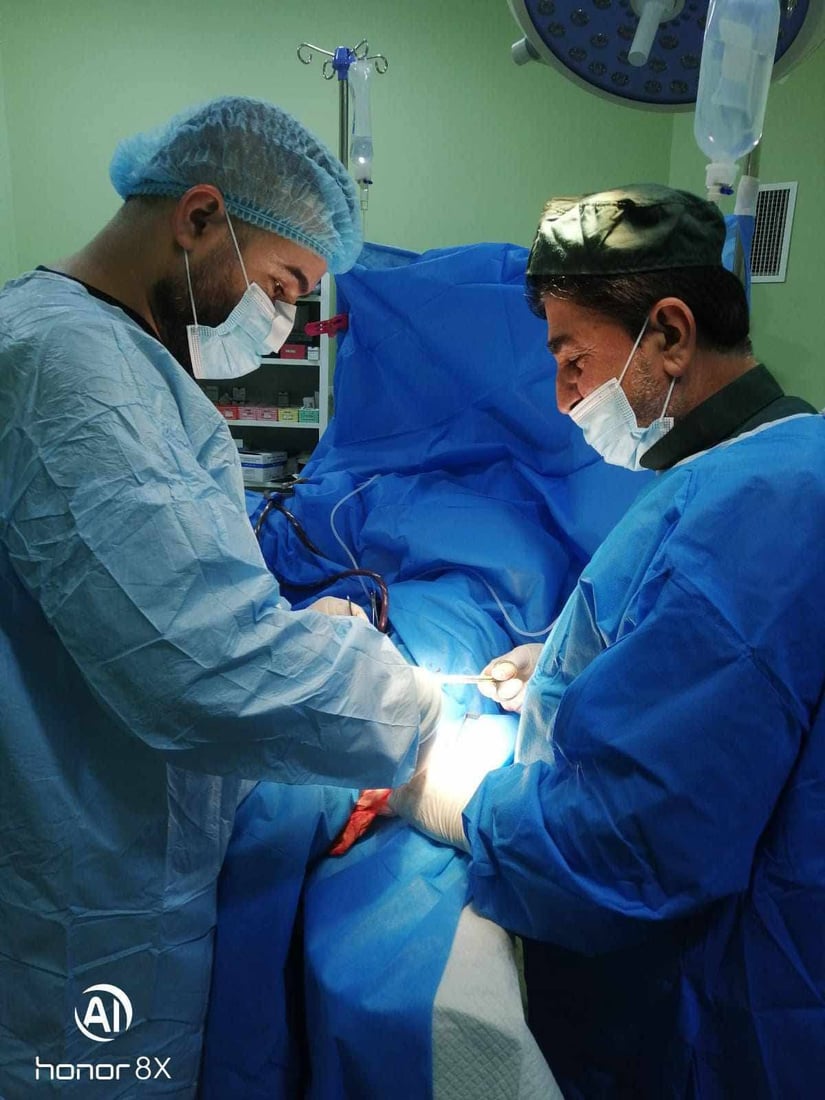 لە نەخۆشخانەی رانیە بەشێوەیەکی پێشکەوتوو نەشتەرگەری بۆ گەنجێک کرا