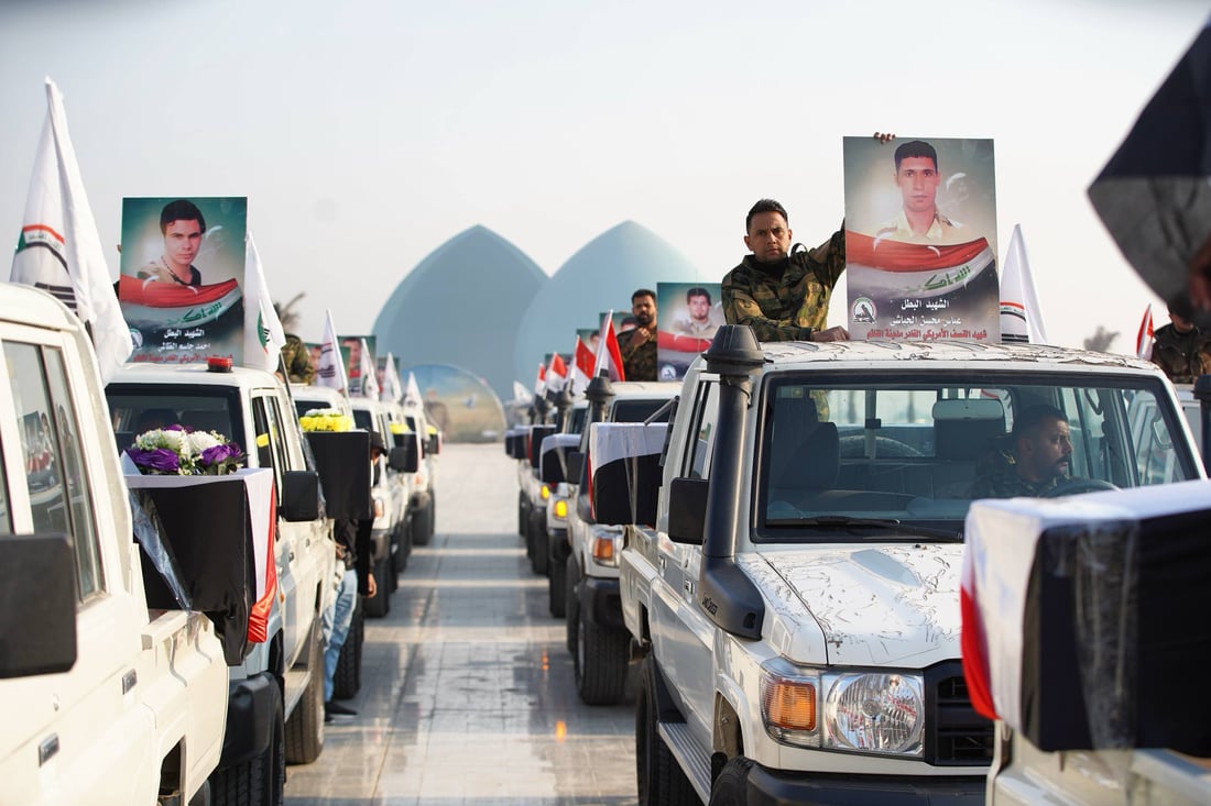 صور: الحشد يستذكر قصف معسكراته في القائم بتشييع رمزي