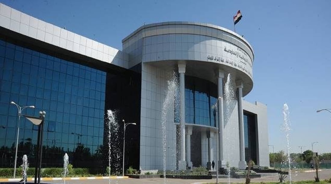 النزاهة تضبط مديراً في وزارة النقل متلبساً بالرشوة وتكشف تلاعباً بتخصيص 499 قطعة أرض