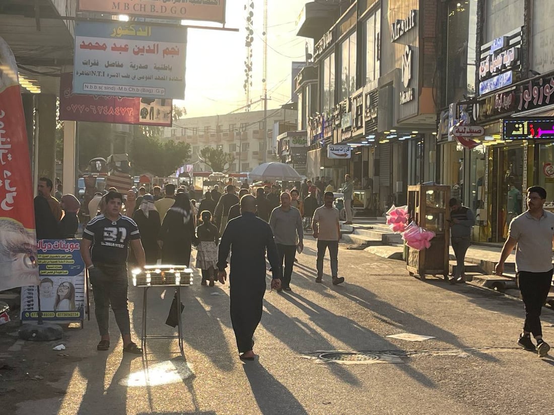 صور: وصلت ملابس الصيف إلى سوق بعقوبة.. البيع “للمعاميل” والموظفون سحبوا “سلف”