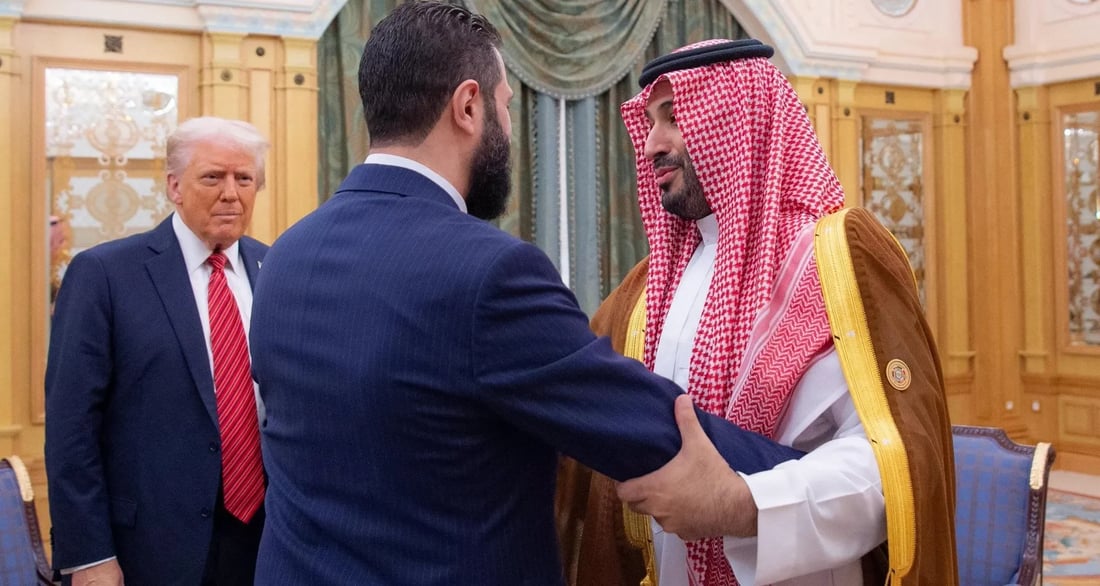 الصور الأولى للقاء ترامب والشرع في الرياض