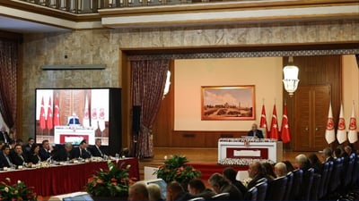 دوای 21 كۆبوونەوە کۆمسیۆنی پەرلەمانی توركیا راپۆرتی کۆتایی پەسەندکرد