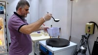 مرطبات بلغة الإشارة في الكوت.. 