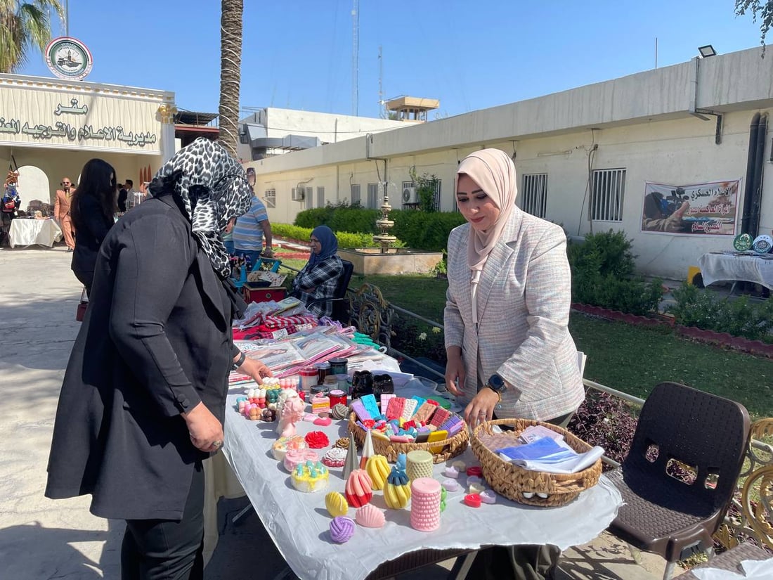 بالموناليزا وأم كلثوم.. الدفاع تفتتح بازاراً خيرياً في مقر التوجيه المعنوي (صور)