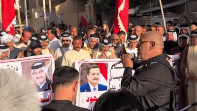 فيديو: أنصار السوداني هتفوا أمام بيته وتوعدوا المسيئين