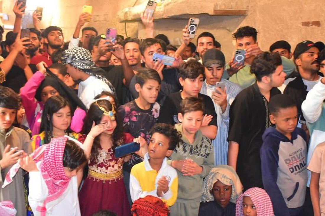 شاهد: الزبير تقرع الطبول والأطفال ينتشرون في الشوارع لاستقبال رمضان