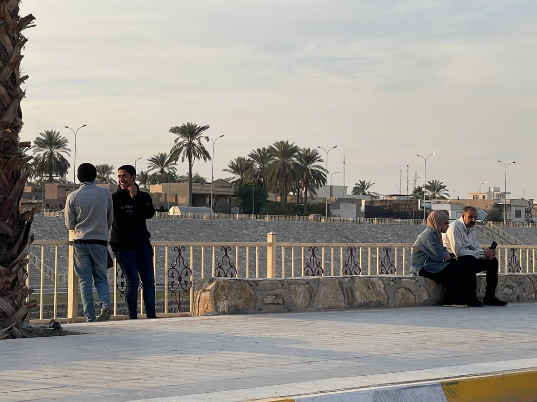 صور: الربيع بدأ في بعقوبة مبكراً.. العوائل خرجت إلى الكورنيش الصاخب والمتنزهات