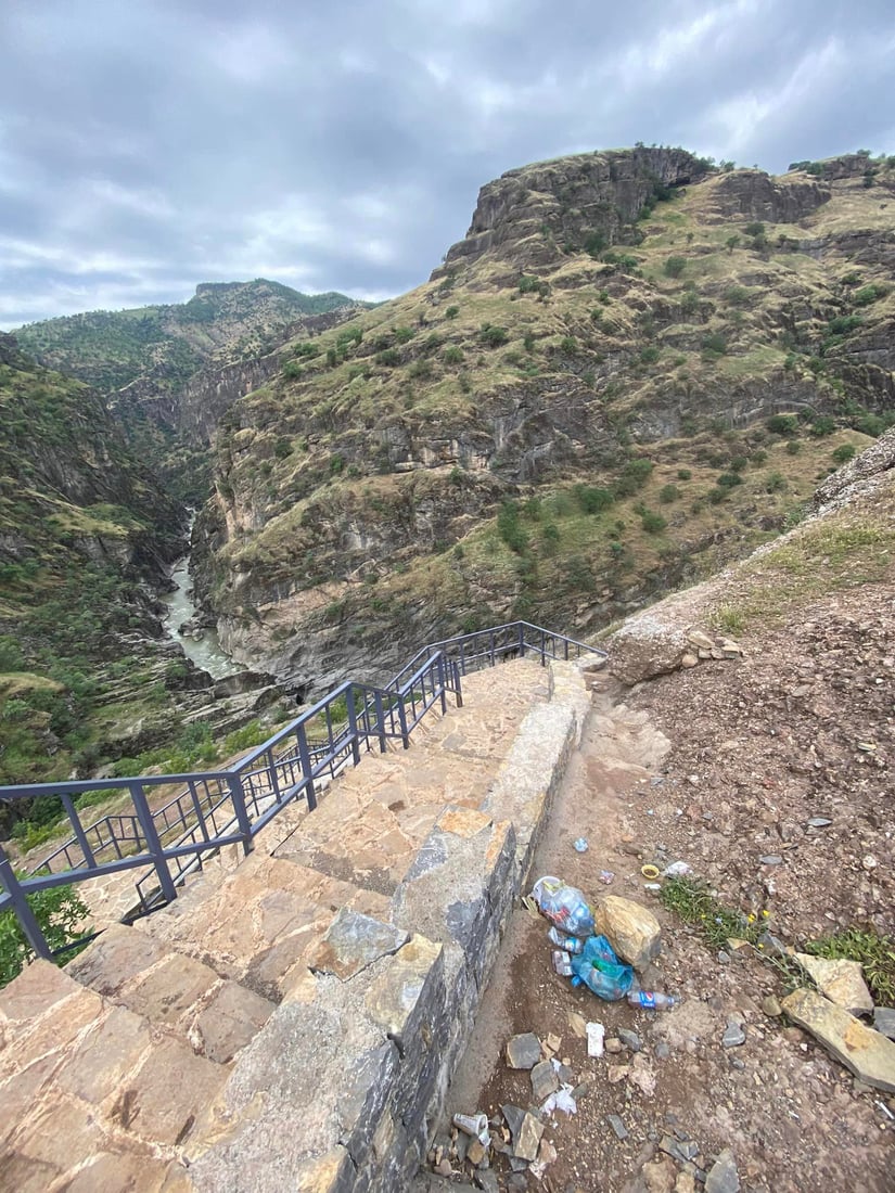 تاڤگه‌ى سه‌رسوول له‌ زبڵ و پاشماوه‌ى هاوڵاتیان پاككرایه‌وه‌