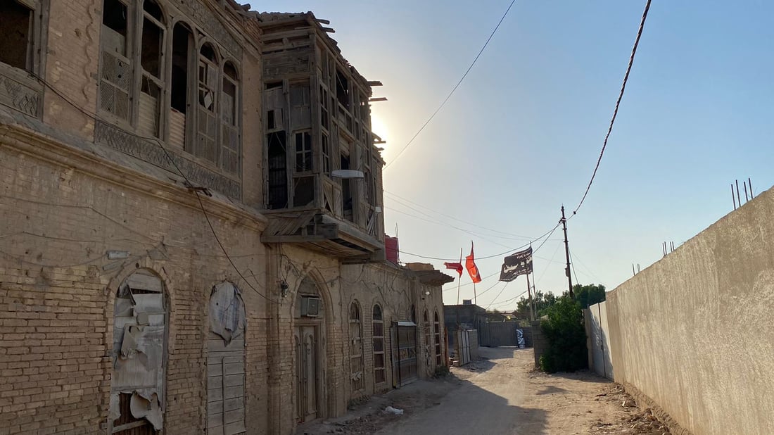 صور عائلية: ذاكرة العراق والكويت ومحمرة إيران.. أطلال قصر النقيب في أبو الخصيب