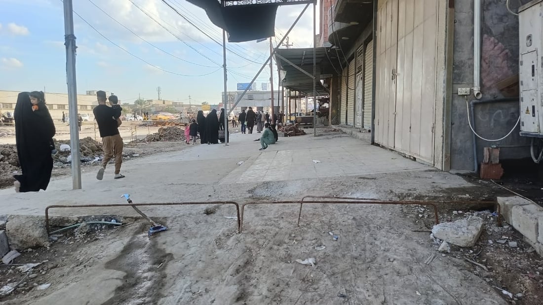 صور: حفرة مجسّر القدس أغلقت محال البلديات تماماً.. إدارة المشروع تعتذر وتعِد