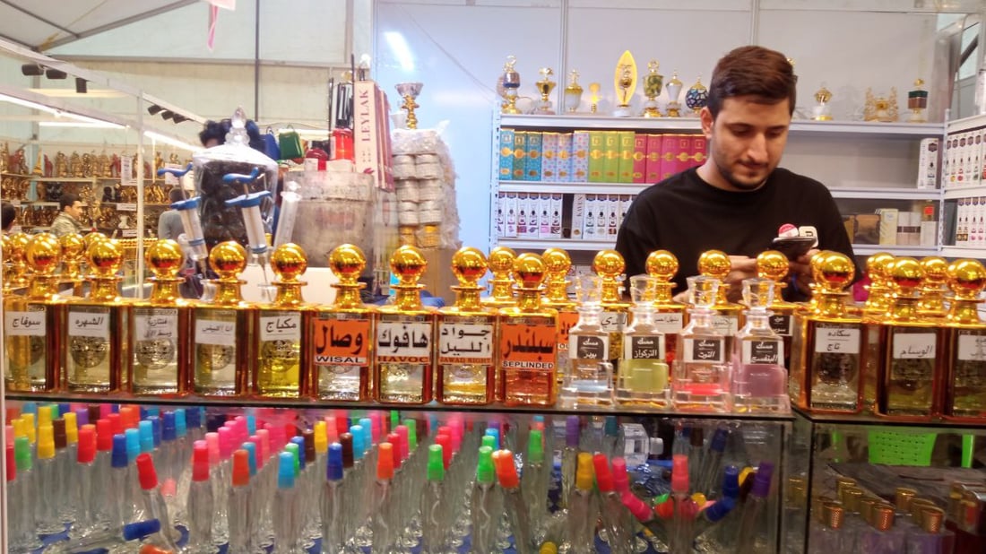 تسوّگ أغاتي.. بضائع الإمارات وسوريا وإيران ومصر في كربلاء (صور)