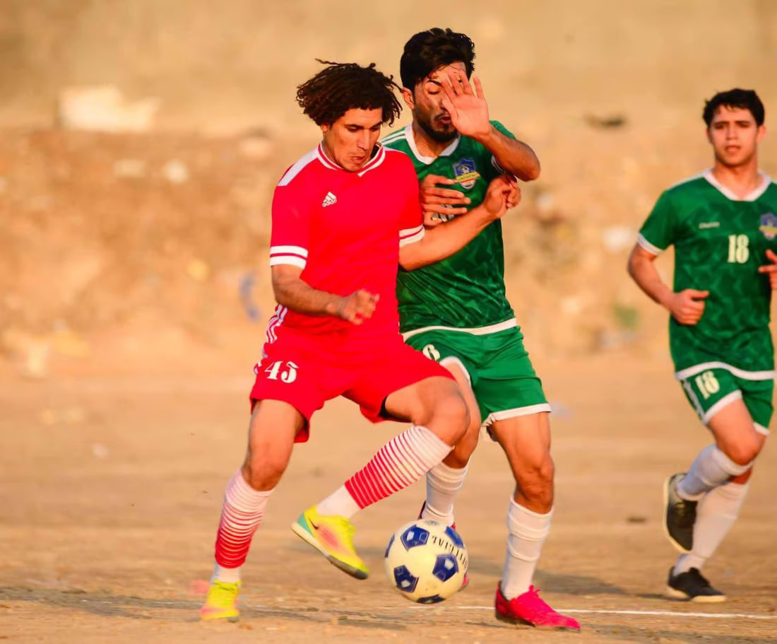 Sports photographers in Basra quit in protest over low wages
