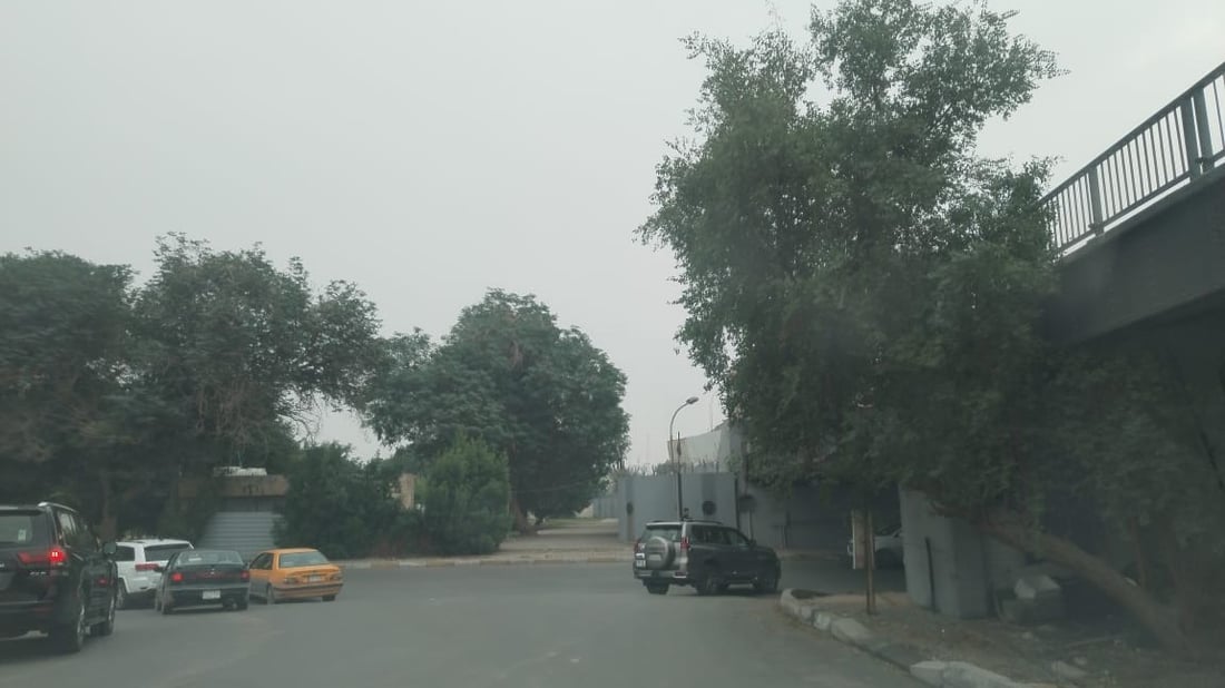 أزمة المعلق انتهت.. صور من الطريق الحديدي بين المنطقة الخضراء وأبو نؤاس