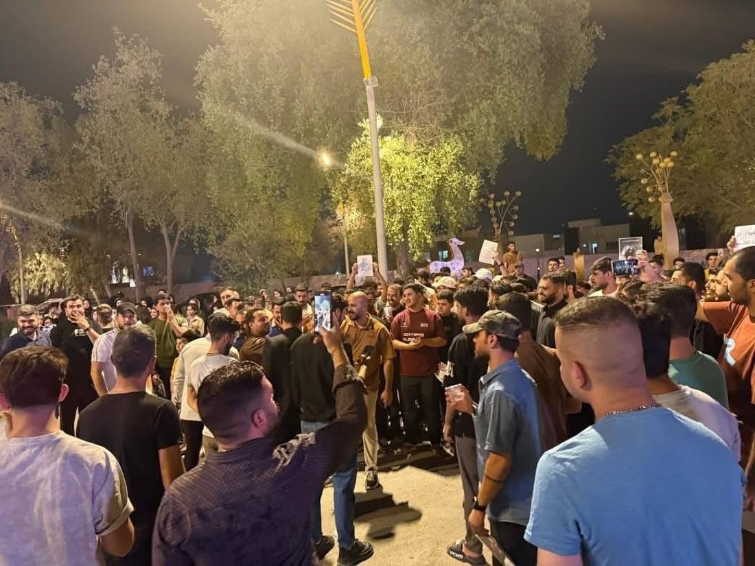 ديالى تتضامن مع دكتورة بان.. وقفة في ساحة الفلاحة تطالب بكشف ملابسات الحادث