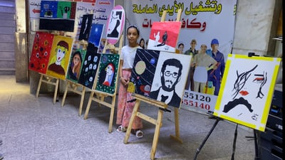 فيديو مع جنات.. نجفية ترسم أمام 800 متفرج ولا تبيع أعمالها!