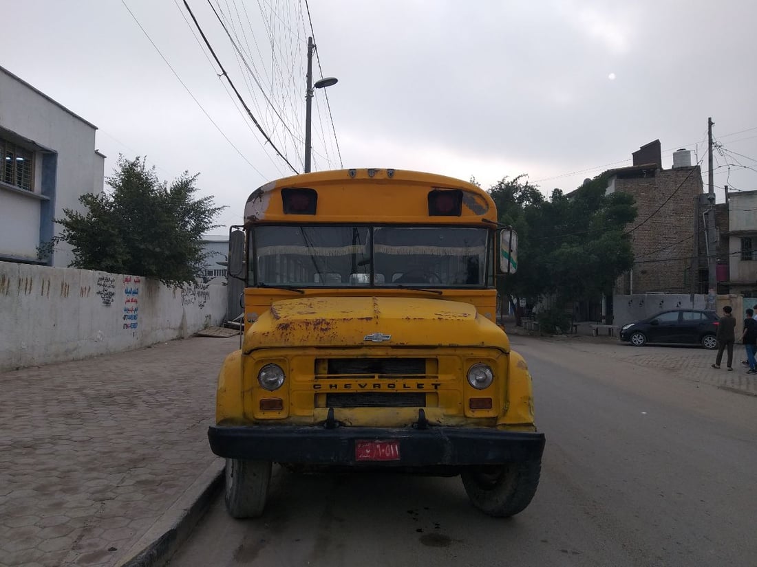بغداد: الحرية ما تزال تحتفظ بـ 3 باصات صفراء لطالبات المدارس (فيديو)