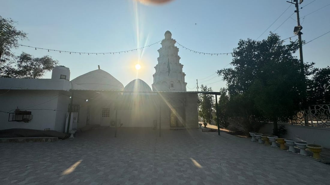 صور من مقبرة الحسن البصري: هنا يرقد الفكر العربي كله.. والزوار من أمريكا والهند