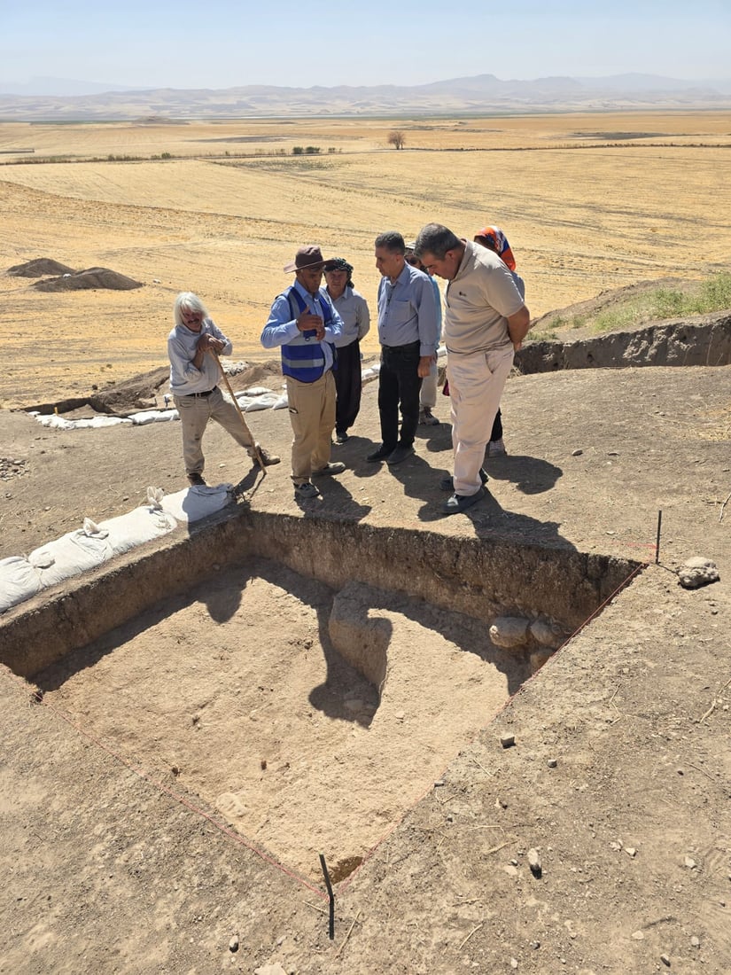 تیمه‌كانى سێ زانكۆى جیهانى كارى كنه‌و پشكنین له‌ سێ گردى شوێنه‌وارى سلێمانى ده‌كه‌ن