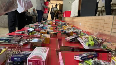 قوتابخانە کوردییەکانی داقوق پێداویستی خوێندنیان بەسەردا دابەشکرا