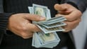 قائمة بأسعار صرف الدولار من بغداد وأربيل والبصرة