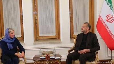 صورة: اجتماع بين بلاسخارت ووزير الخارجية الإيراني حسين عبداللهيان