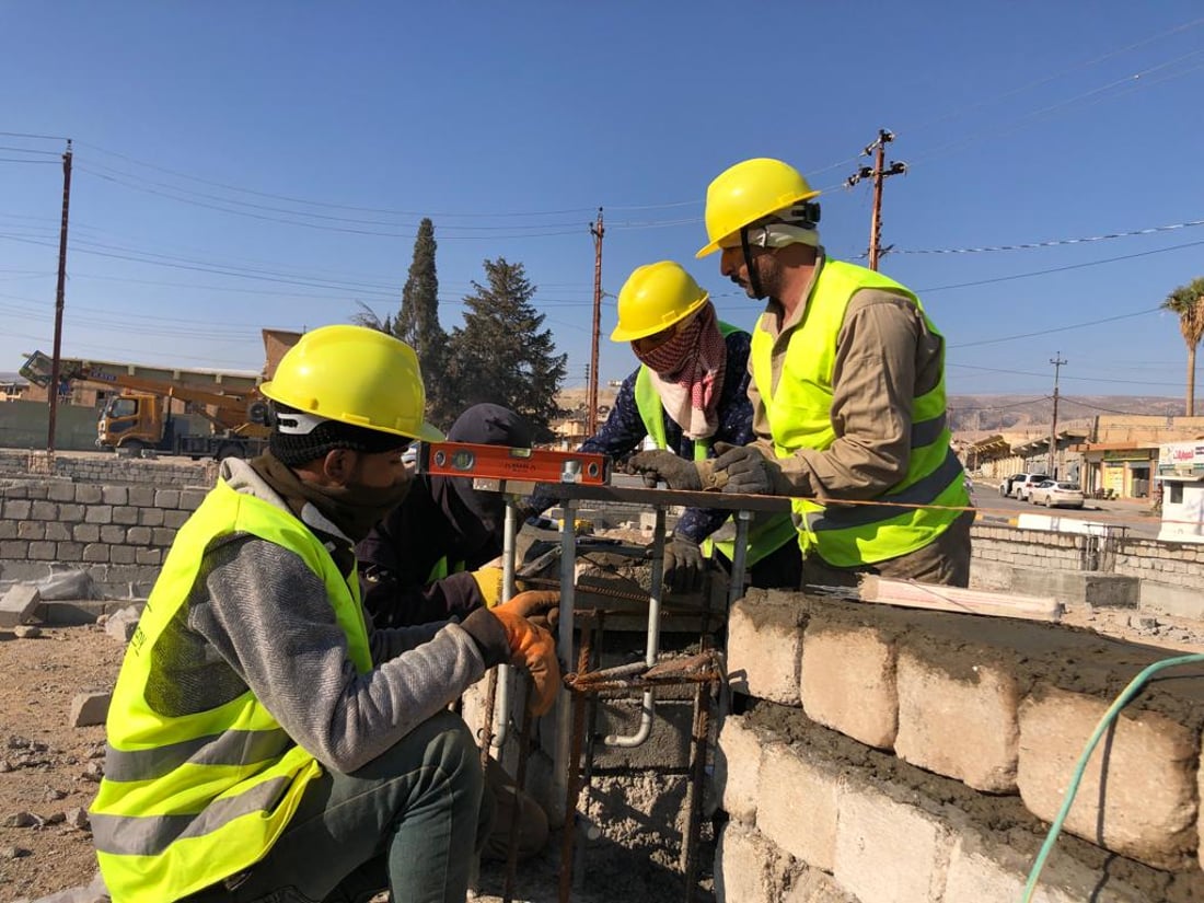 سفيرة النوايا الحسنة “تنقذ” بائعي الخضار في سنجار