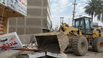 صور: شارع شاطئ التاجي سيصبح بعرض 22 متراً.. الوحش الأصفر يقلع التجاوز “بلا تفاهم”