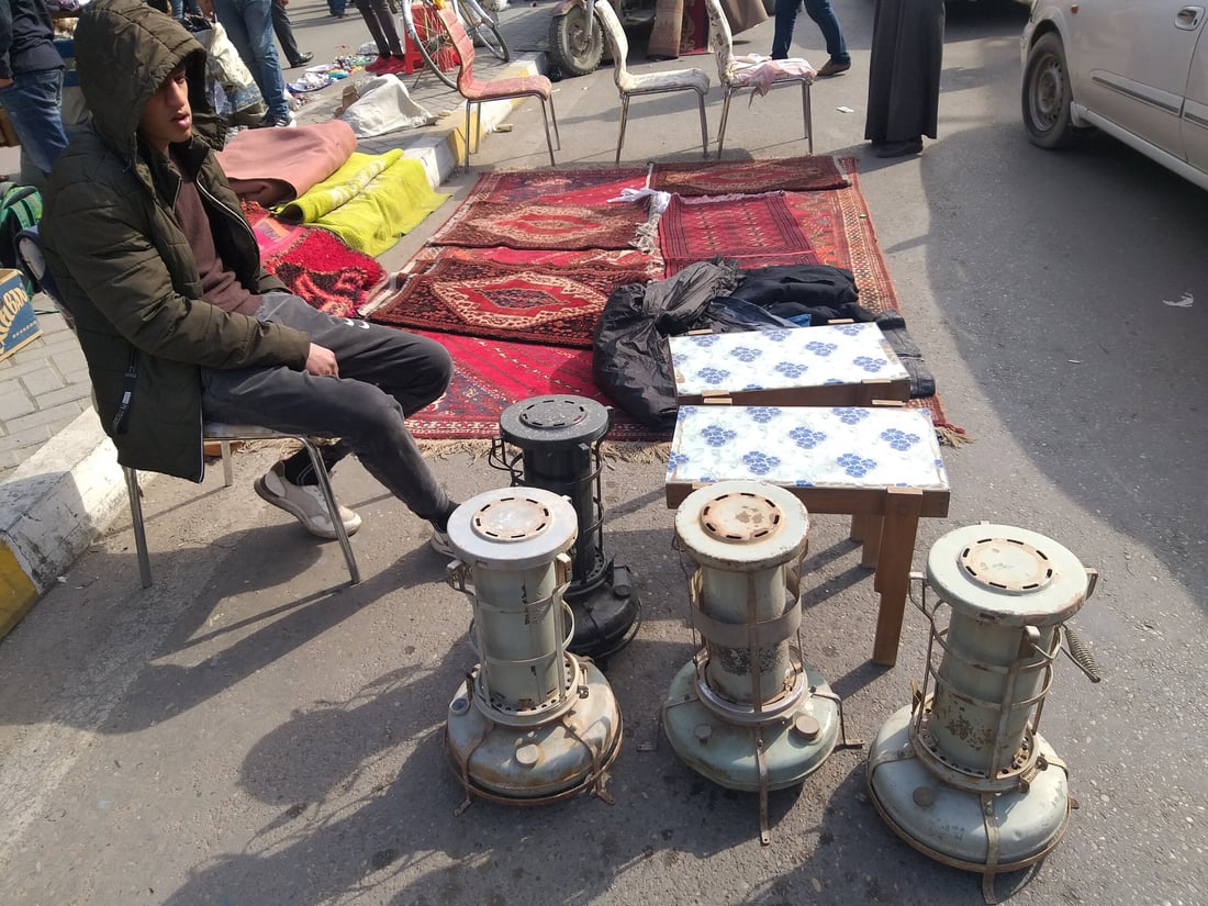 تجّار خان المدلل: زبائننا دائميون.. “أنتيكاتنا ونوادرنا” تُباع في الخارج غالياً