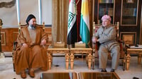 البارزاني والحكيم يناقشان العلاقات بين الأطراف السياس...