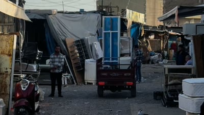 بازاڕی سورچیان کۆڵانی سیسەمفرۆشانیشی هەیە