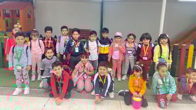 مخيم أطفال في شط العرب لتمارين الحركة والرسم وآداب الطعام (صور)